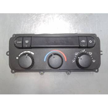 MANDO CALEFACCION / A/A 05134768AA 