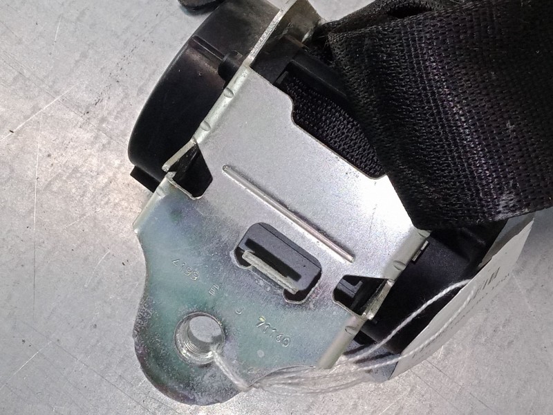 Recambio de cinturon seguridad trasero izquierdo para opel corsa d (s07) 1.2 (l08, l68) referencia OEM IAM   