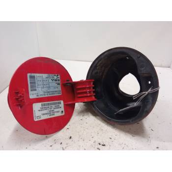 TAPA EXTERIOR COMBUSTIBLE 