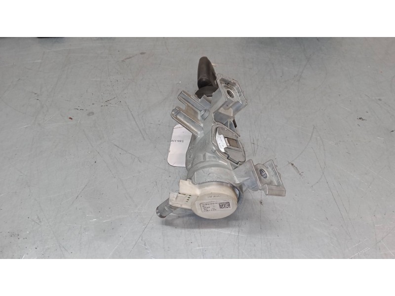 Recambio de clausor para skoda superb iii station wagon (3v5) 2.0 tdi referencia OEM IAM   