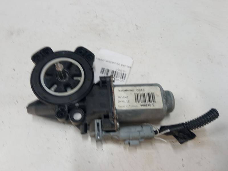 MOTOR ELEVALUNA DELANTERO DERECHO 400842C 