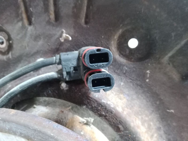 Recambio de mangueta delantera izquierda para mercedes-benz vito / mixto furgoneta (w639) 111 cdi (639.601, 639.603, 639.605) re