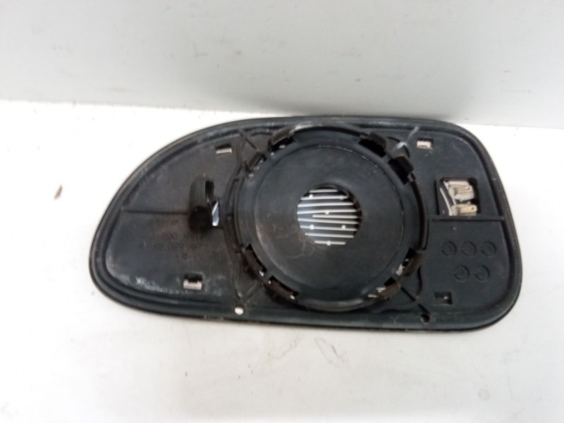 Recambio de cristal retrovisor derecho para chevrolet nubira station wagon 1.8 referencia OEM IAM   