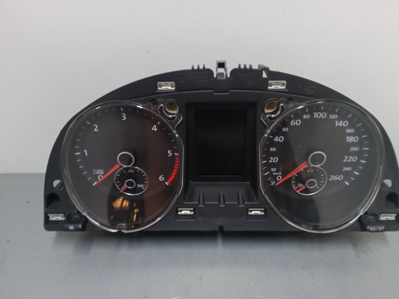 Recambio de cuadro instrumentos para volkswagen passat b6 variant (3c5) 2.0 tdi referencia OEM IAM 3C09207872G  