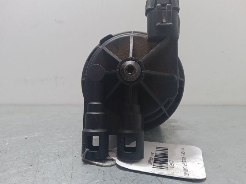 Recambio de cuerpo filtro gasoil para opel combo tour 1.7 di 16v referencia OEM IAM   