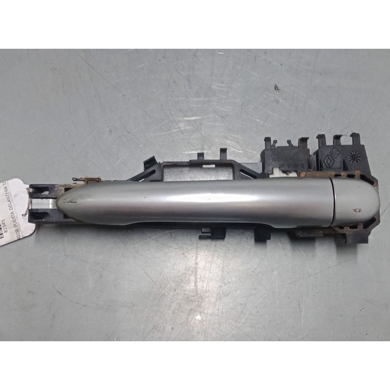 Recambio de maneta exterior puerta delantera derecha para renault scénic ii (jm0/1_) 1.6 16v (jm1r) referencia OEM IAM 820002846