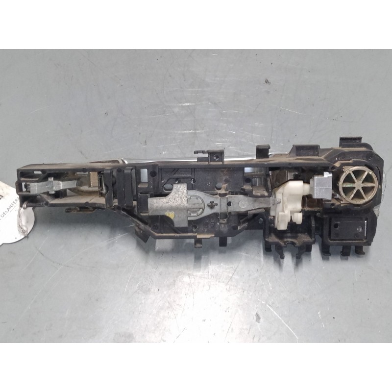 Recambio de maneta exterior puerta delantera derecha para renault scénic ii (jm0/1_) 1.6 16v (jm1r) referencia OEM IAM 820002846