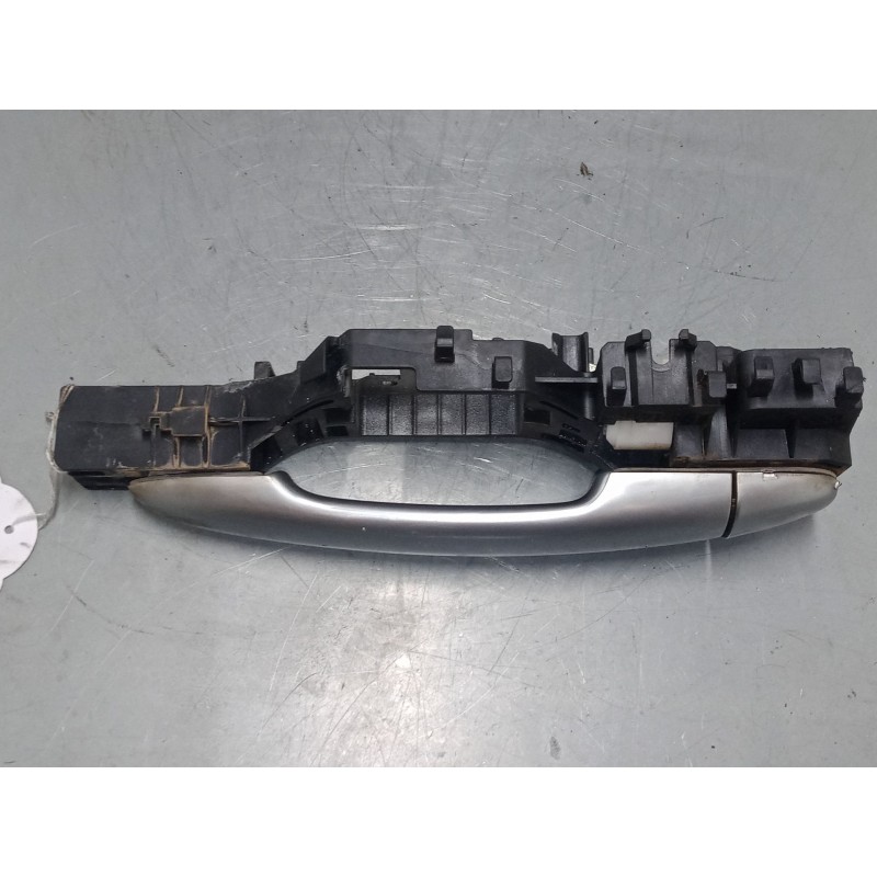 Recambio de maneta exterior puerta delantera derecha para renault scénic ii (jm0/1_) 1.6 16v (jm1r) referencia OEM IAM 820002846