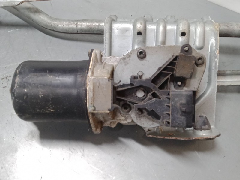 Recambio de motor limpia delantero para renault scénic ii (jm0/1_) 1.6 16v (jm1r) referencia OEM IAM   