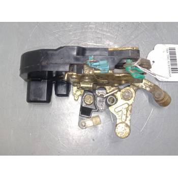 CERRADURA PUERTA DELANTERA IZQUIERDA 