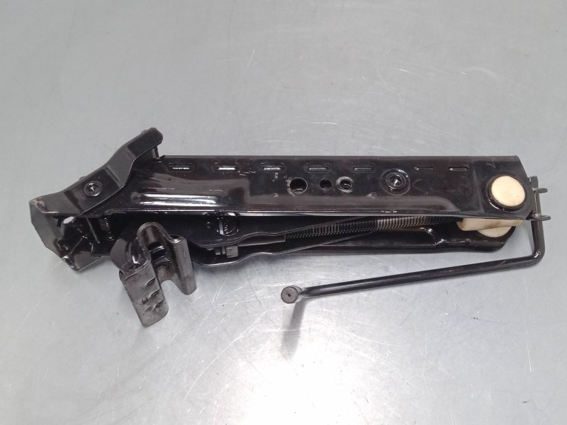 Recambio de gato para ford fiesta v (jh_, jd_) 1.4 16v referencia OEM IAM D3L5A  