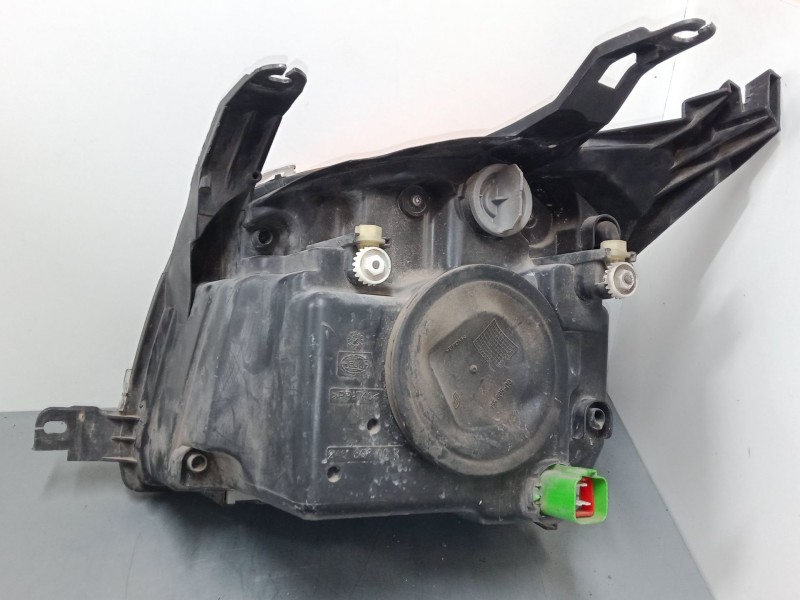 Recambio de faro izquierdo para ford fusion (ju_) 1.4 referencia OEM IAM   