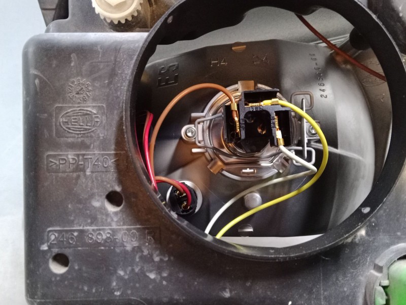 Recambio de faro izquierdo para ford fusion (ju_) 1.4 referencia OEM IAM   