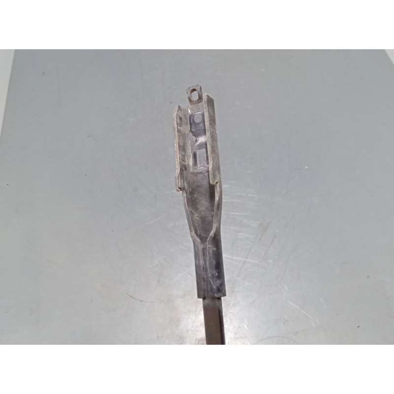 Recambio de brazo limpia delantero derecho para opel corsa d (s07) 1.4 (l08, l68) referencia OEM IAM   