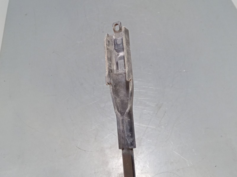 Recambio de brazo limpia delantero derecho para opel corsa d (s07) 1.4 (l08, l68) referencia OEM IAM   