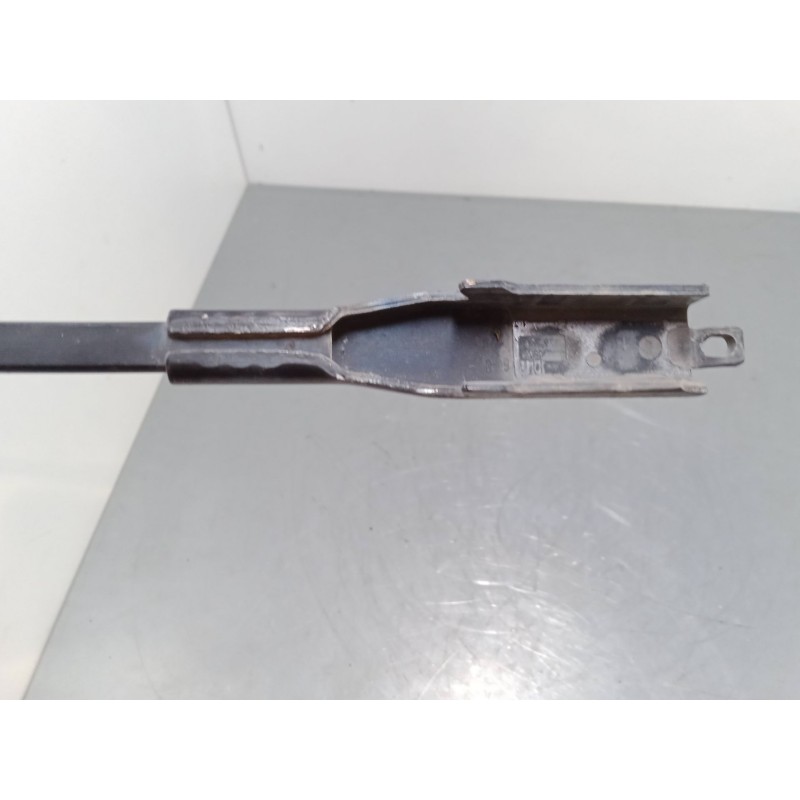 Recambio de brazo limpia delantero izquierdo para opel corsa d (s07) 1.4 (l08, l68) referencia OEM IAM   