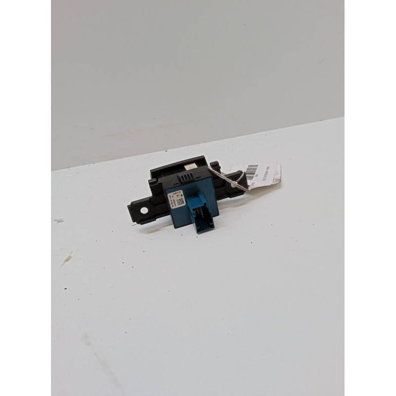 Recambio de boton freno mano para peugeot 308 ii (lb_, lp_, lw_, lh_, l3_) 1.2 thp 110 referencia OEM IAM   