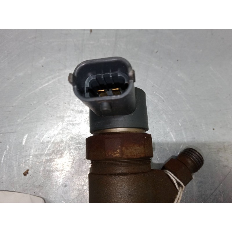 Recambio de inyector para opel corsa d (s07) 1.3 cdti (l08, l68) referencia OEM IAM 0445110183  
