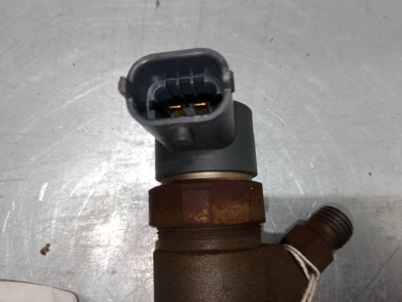 Recambio de inyector para opel corsa d (s07) 1.3 cdti (l08, l68) referencia OEM IAM 0445110183  