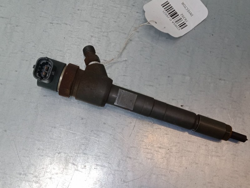 Recambio de inyector para opel corsa d (s07) 1.3 cdti (l08, l68) referencia OEM IAM 0445110183  