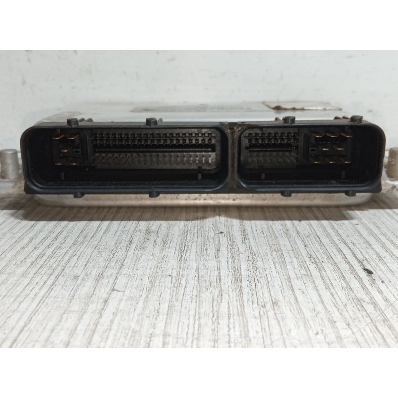 Recambio de centralita motor uce para volkswagen sharan (7m8, 7m9, 7m6) 1.9 tdi referencia OEM IAM 038906019J  0281010216