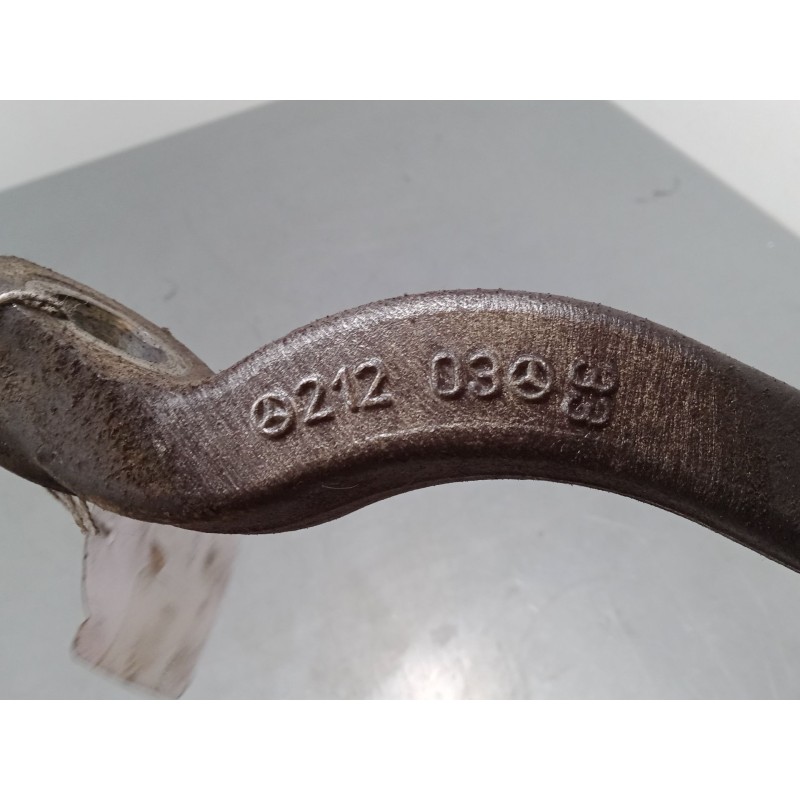 Recambio de brazo suspension inferior delantero derecho para mercedes-benz clase e (w212) e 200 cdi / bluetec (212.005, 212.006)