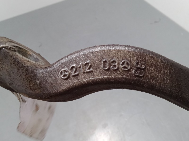 Recambio de brazo suspension inferior delantero derecho para mercedes-benz clase e (w212) e 200 cdi / bluetec (212.005, 212.006)