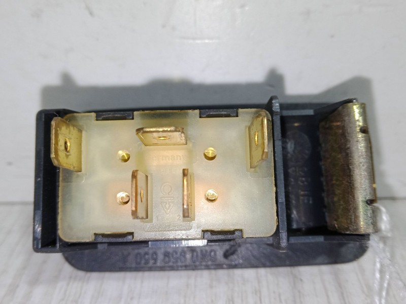 Recambio de mando elevalunas delantero derecho para volkswagen polo (6n2) 1.4 tdi referencia OEM IAM   