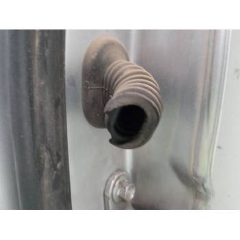 PUERTA TRASERA IZQUIERDA 