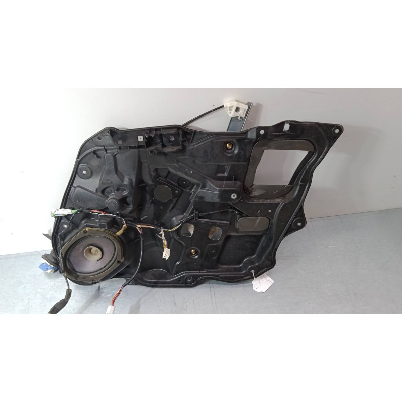 Recambio de elevalunas electrico trasero derecho para mazda 3 sedán (bk) 1.6 di turbo (bk12y) referencia OEM IAM Sin motor  