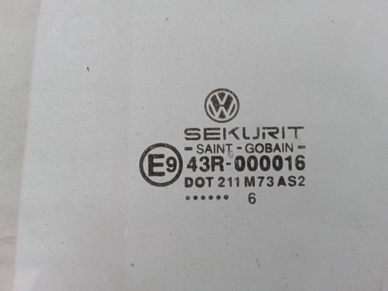 Recambio de luna puerta delantera izquierda para volkswagen polo iii (6n1) 45 1.0 referencia OEM IAM   