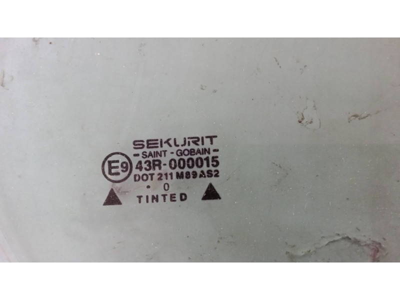 Recambio de luna custodia trasera derecha para seat inca (6k9) 1.9 d referencia OEM IAM   