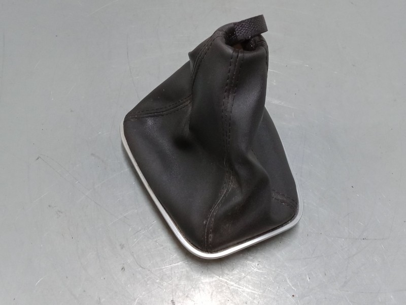 Recambio de funda palanca cambio para alfa romeo giulietta (940_) 1.6 jtdm (940fxd1a) referencia OEM IAM   