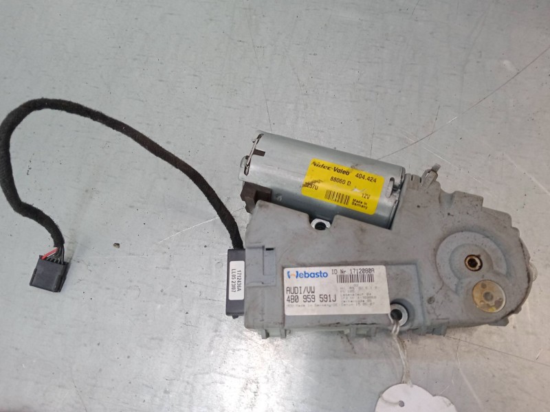 Recambio de motor techo solar para audi a3 (8p1) 1.6 fsi referencia OEM IAM 4B0959591J  