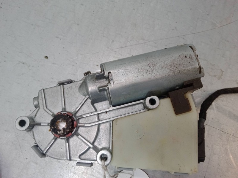 Recambio de motor techo solar para audi a3 (8p1) 1.6 fsi referencia OEM IAM 4B0959591J  