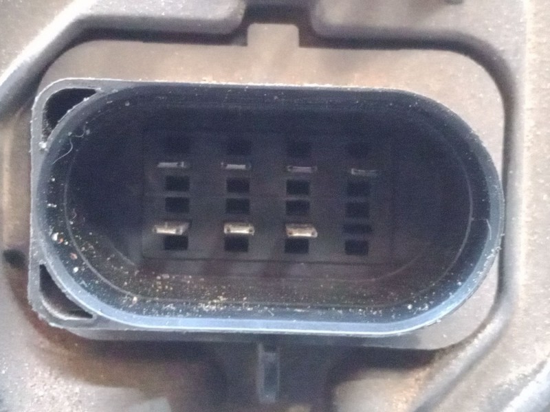 Recambio de faro derecho para audi a4 b5 (8d2) 1.8 referencia OEM IAM 8D0941004AK  