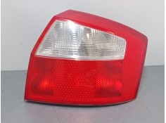 Recambio de piloto trasero derecho para audi a4 b6 (8e2) 2.0 referencia OEM IAM 8E5945218  153924005