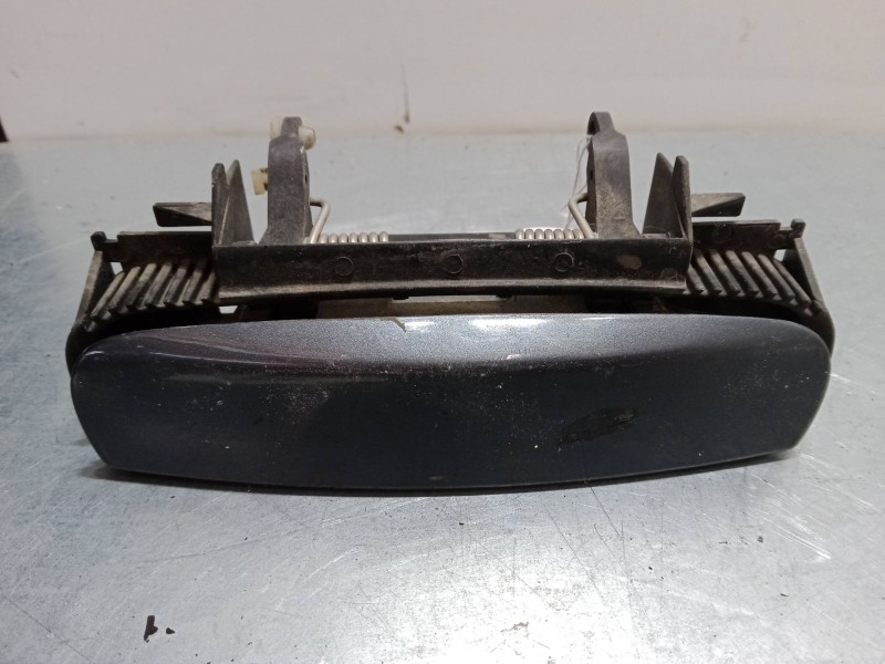 Recambio de maneta exterior delantera derecha para audi a3 (8p1) 1.9 tdi referencia OEM IAM   