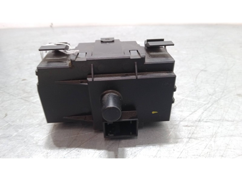Recambio de conmutador de luces para bmw 3 coupé (e92) 325 i referencia OEM IAM 916941601  33600221