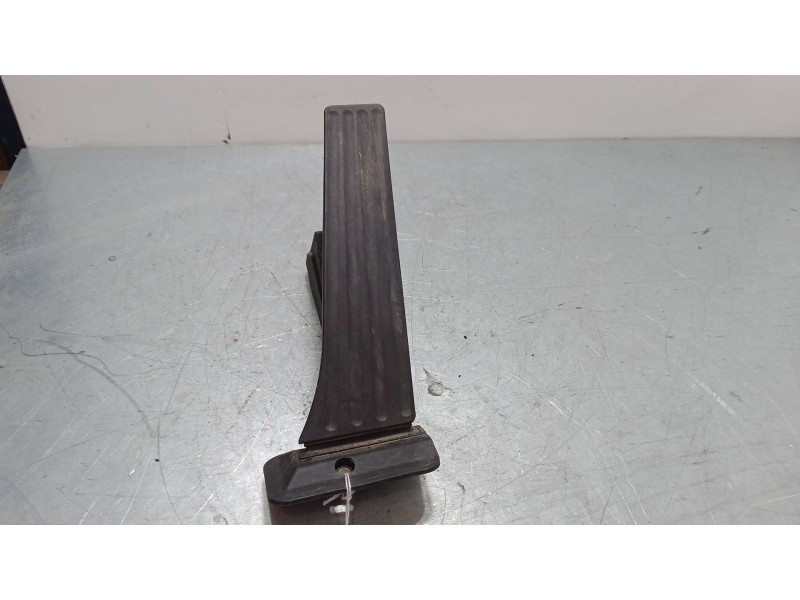 Recambio de pedal acelerador para bmw 3 coupé (e92) 325 i referencia OEM IAM 3542678863301  