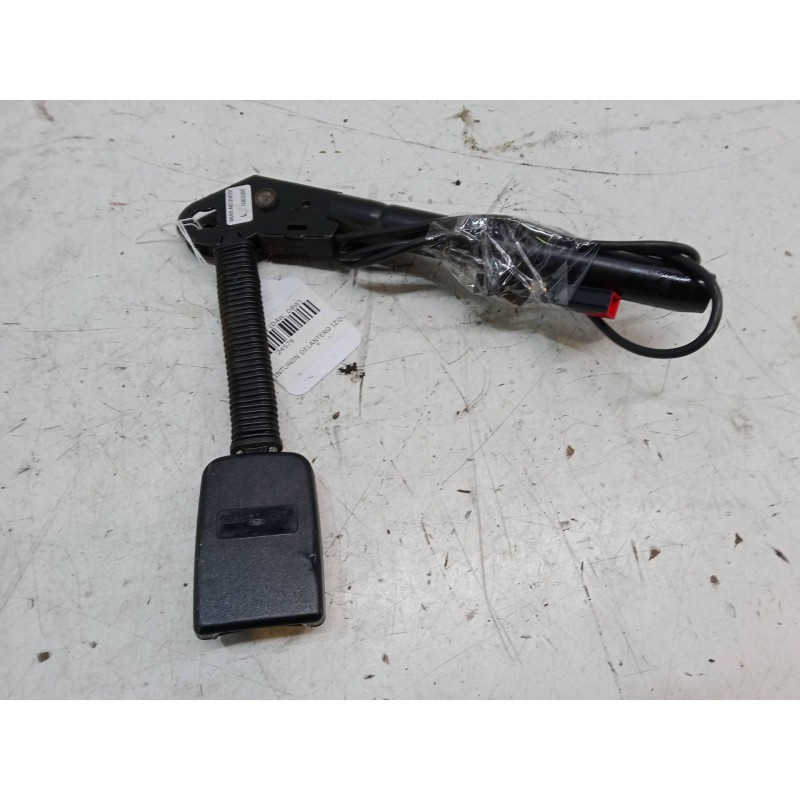Recambio de anclaje cinturon delantero izquierdo para ford focus i (daw, dbw) 1.6 16v referencia OEM IAM   