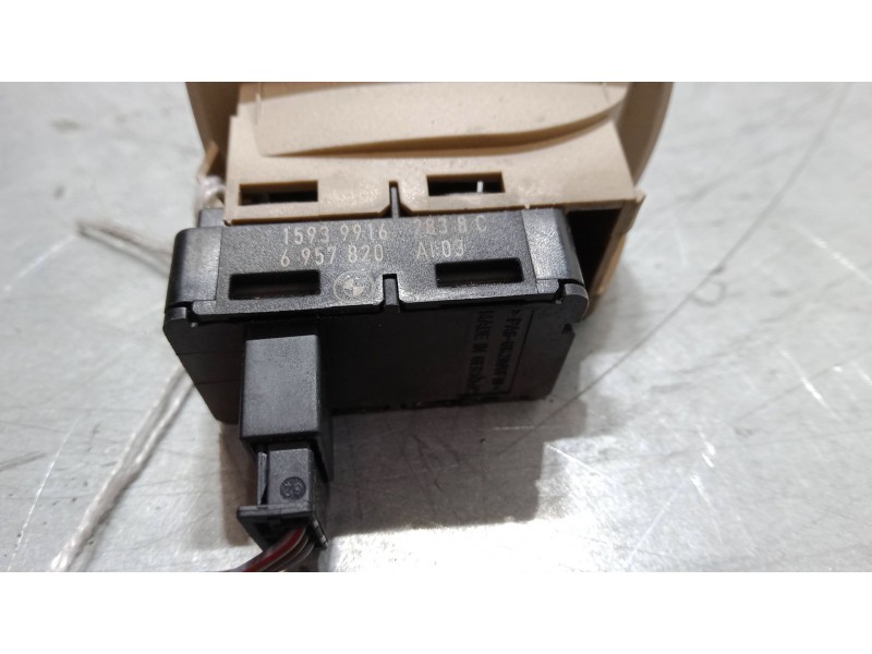 Recambio de mando elevalunas delantero derecho para bmw 3 coupé (e92) 325 i referencia OEM IAM 15939916  