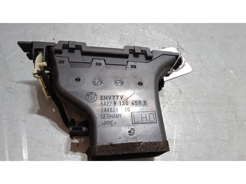 Recambio de aireador izquierdo para bmw 3 coupé (e92) 325 i referencia OEM IAM 9130461  