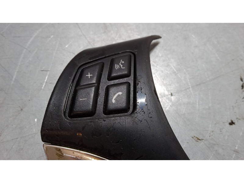 Recambio de volante multifincion para bmw 3 coupé (e92) 325 i referencia OEM IAM 912328801  305624520239