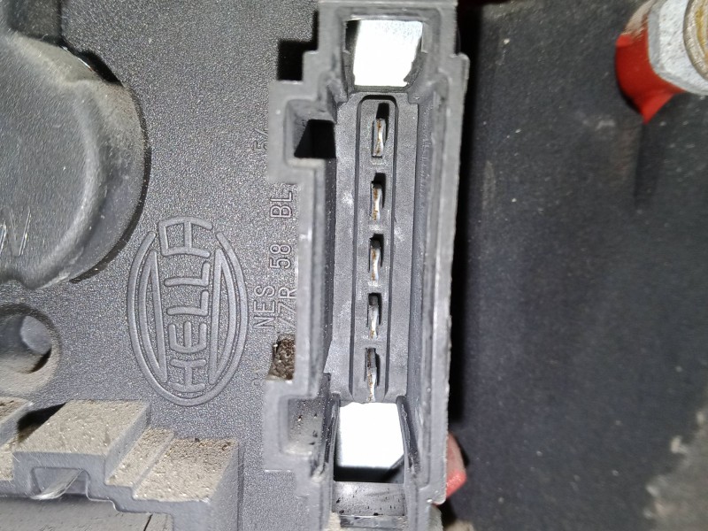 Recambio de piloto trasero derecho para volkswagen polo (6n2) 1.4 tdi referencia OEM IAM   