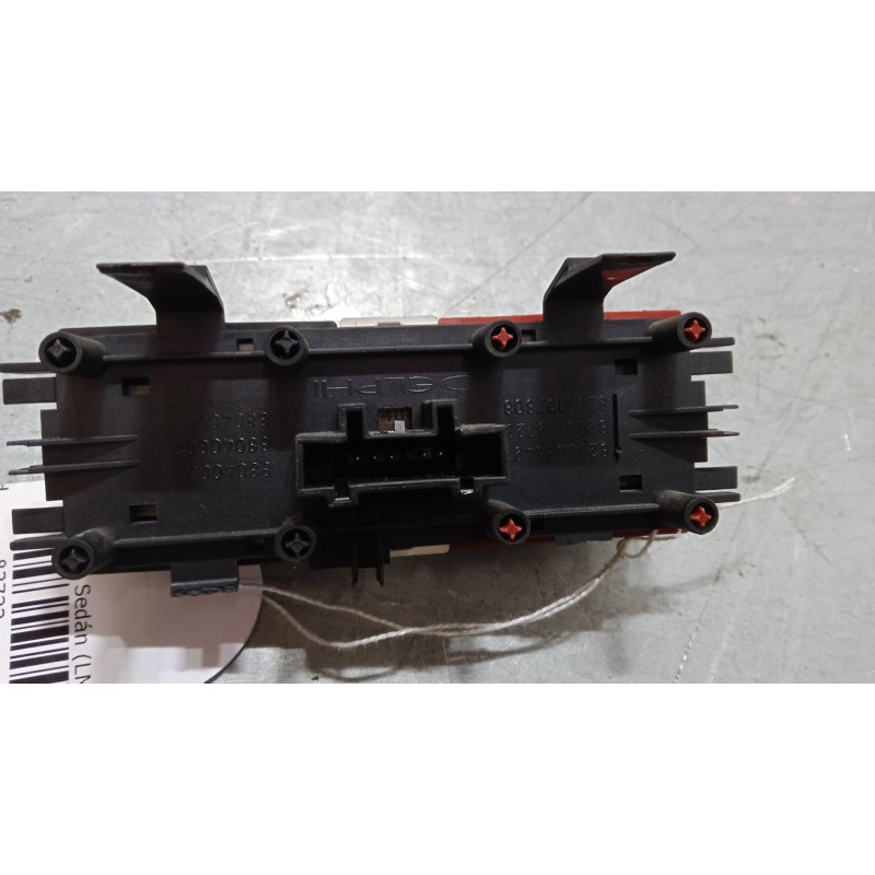 Recambio de warning para renault megane ii sedán (lm0/1_) 1.5 dci (lm0f, lm0t, lm2b) referencia OEM IAM 8200095493 8200107808 82