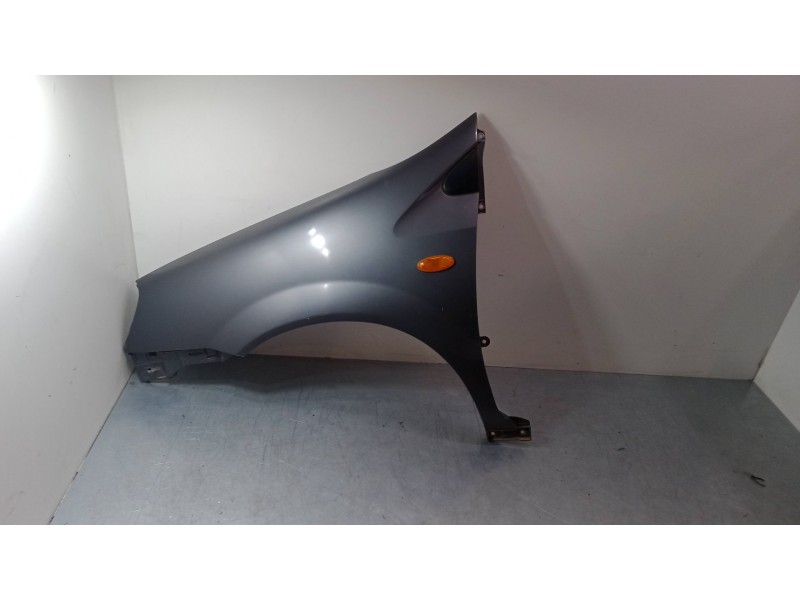 Recambio de aleta delantera izquierda para nissan almera tino (v10) 1.8 referencia OEM IAM   