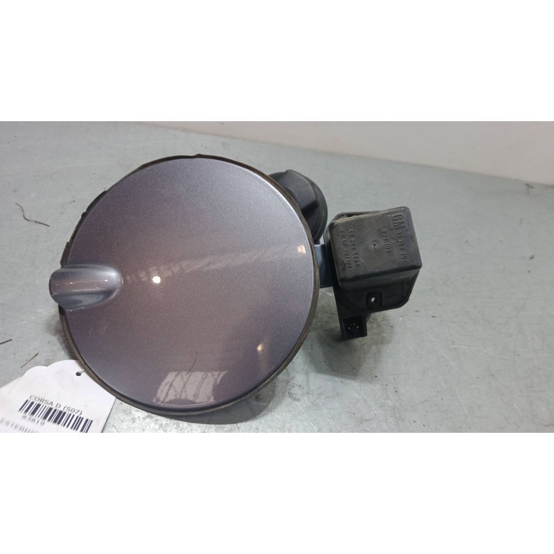 Recambio de tapa exterior combustible para opel corsa d (s07) 1.2 (l08, l68) referencia OEM IAM 13133306  