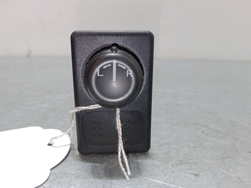 Recambio de mando retrovisor para nissan almera tino (v10) 1.8 referencia OEM IAM   