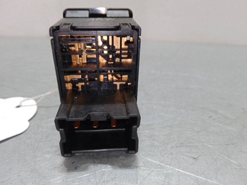 Recambio de mando retrovisor para nissan almera tino (v10) 1.8 referencia OEM IAM   